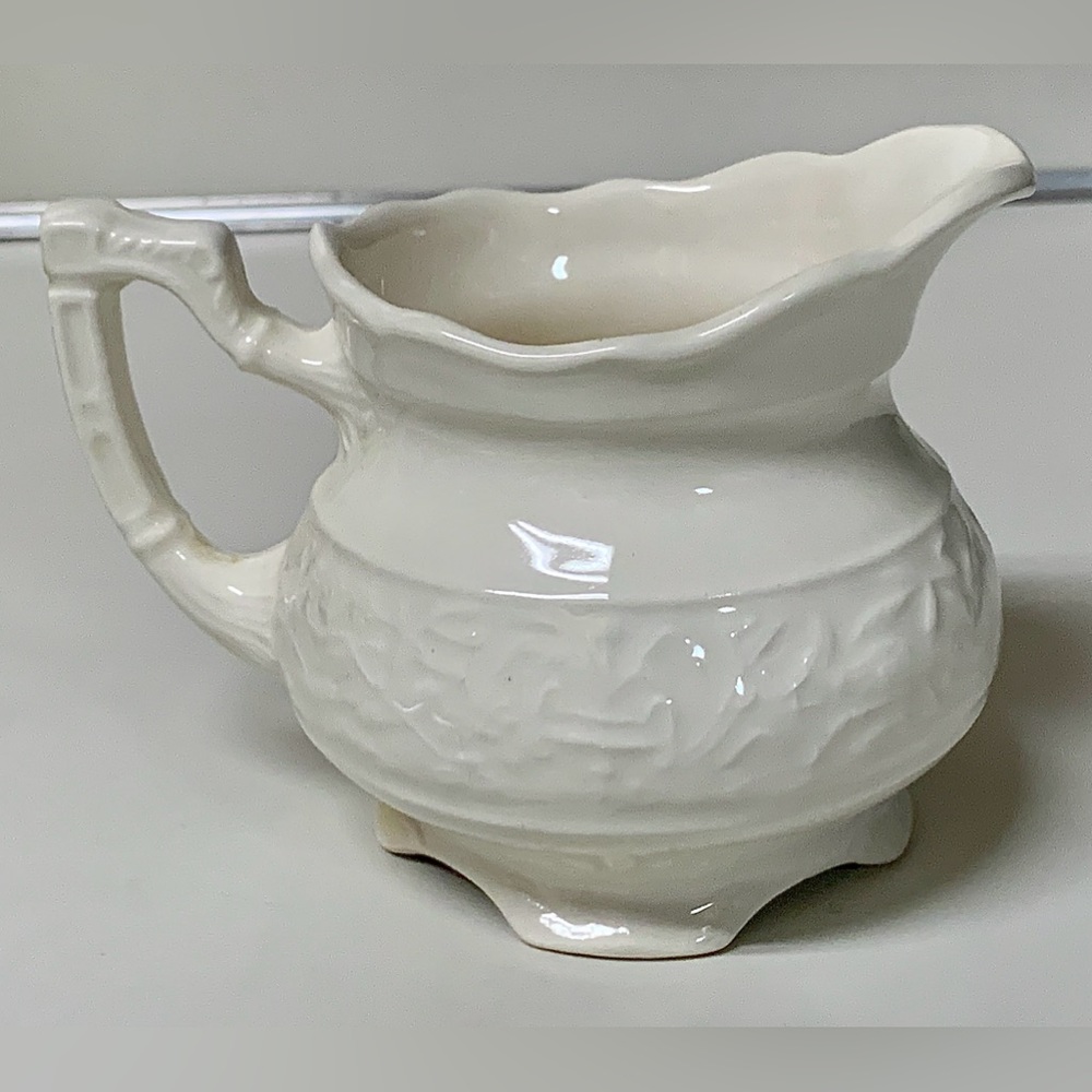 1920s Vintage Mount Clemens Pottery VOGUE Creamer Jug